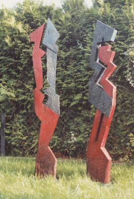 Pfahlskulpturen - Matthias Trott - auf - Array - Pfahlskulpturen - Matthias Trott - auf - Array -