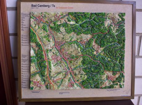 ---Reliefbild \Bad Camberg/Ts. Handmodelliert - Ottmar Gebhardt - Array auf  - Array - 